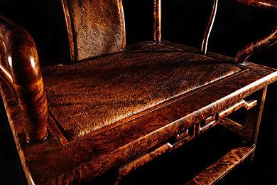 动作冒险游戏《死亡之门》新演示 社畜乌鸦收割灵魂